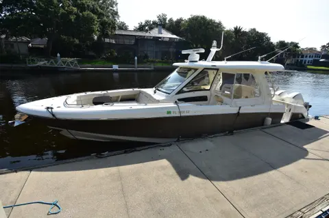 2021 Boston Whaler 350 Realm, photo 1 in Ponte Vedra, FL