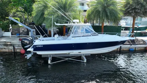 2005 Intrepid 348 Walkaround, photo 1 in Coral Gables, FL