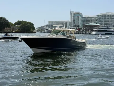 2019 Scout 420 LXF, photo 1 in Fort Lauderdale, FL