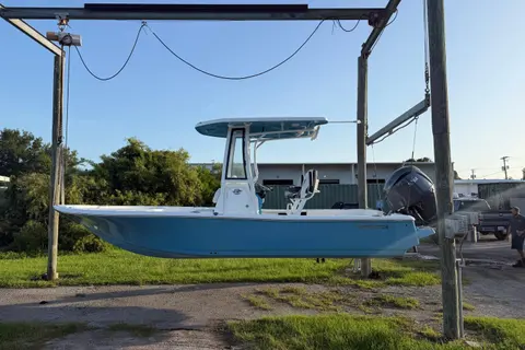 2027 Tidewater 2210 Carolina Bay, photo 1 in Tampa, FL