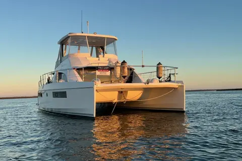 2018 Leopard 43 Powercat, photo 1 in St Augustine, FL