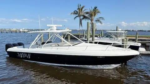 2003 Intrepid 370 Cuddy, photo 1 in Jensen Beach, FL