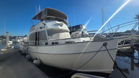 1997 Grand Banks 49 Classic, photo 1 in Fort Myers, FL