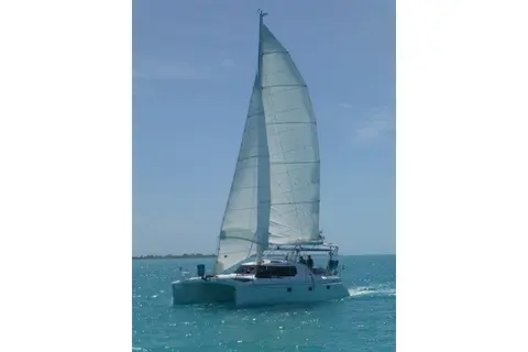 1995 Manta 40, photo 1 in Alva, FL