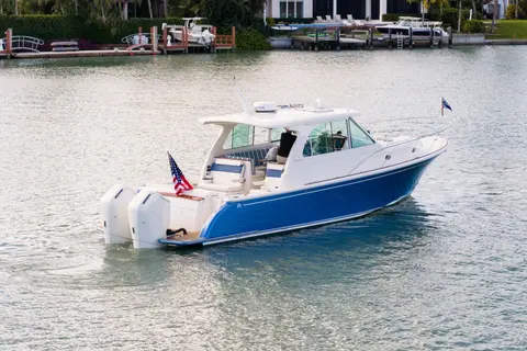 2025 Hinckley Sport Boat 40 X, photo 1 in Naples, FL