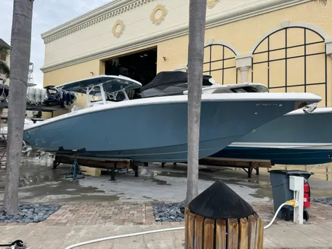 2019 Fountain 38 Center Console, photo 1 in Deerfield Beach, FL