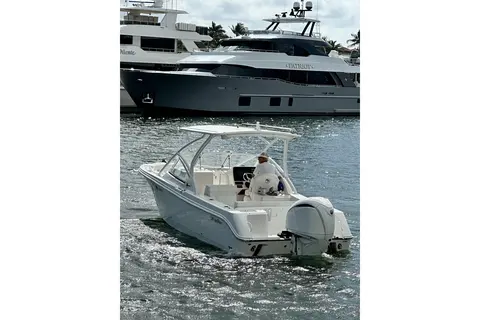 2023 Edgewater 248CX Crossover, photo 1 in Fort Lauderdale, FL