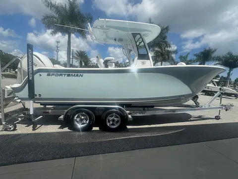 2026 Sportsman Heritage 231 Center Console, photo 1 in Port Orange, FL