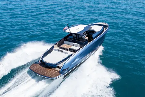 2023 Solaris Power 44 Open, photo 1 in Miami, FL