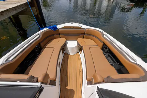 2024 Yamaha Boats 275SE, photo 1 in Miami, FL