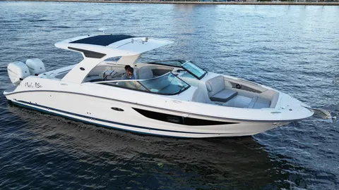 2020 Sea Ray SLX 350 Outboard, photo 1 in Miami, FL