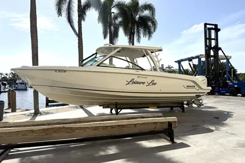 2018 Boston Whaler 320 Vantage, photo 1 in Pompano Beach, FL