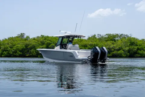 2026 Boston Whaler 330 Outrage, photo 1 in Fort Myers, FL