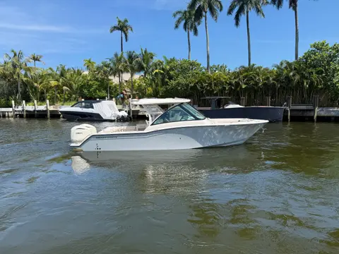 2027 Grady-White Freedom 325, photo 1 in Miami, FL