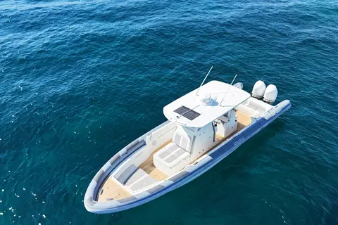 2022 Ocean 1 370, photo 1 in Fort Lauderdale, FL