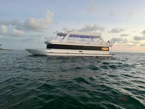 2009 Fantasy Houseboat, photo 1 in Fort Myers, FL