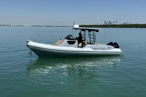 2026 Ranieri Cayman Executive, photo 1 in Key Biscayne, FL