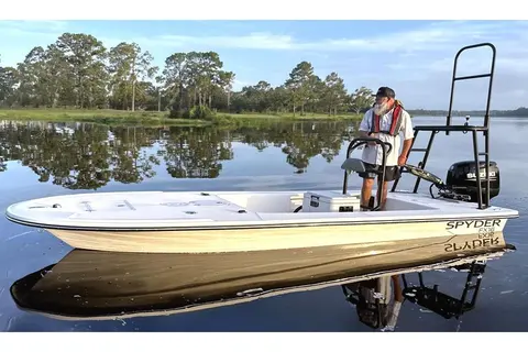 2027 Spyder FX16 Wisp, photo 1 in Pompano Beach, FL