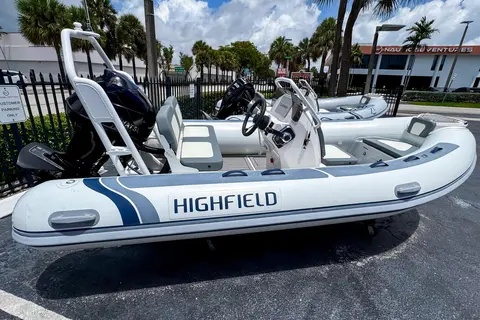 2023 Highfield Classic 420, photo 1 in Dania Beach, FL