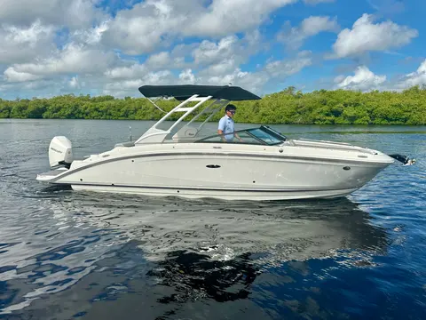 2024 Sea Ray 270 SDX OB, photo 1 in Fort Myers, FL