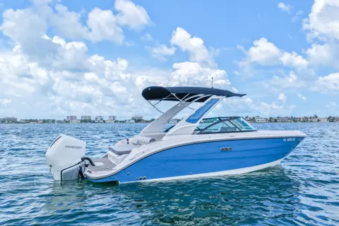 2026 Sea Ray SDX 230 Outboard, photo 1 in Sarasota, FL