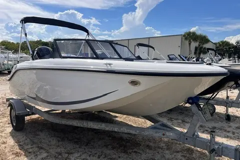 2026 Bayliner M17, photo 1 in Daytona Beach, FL