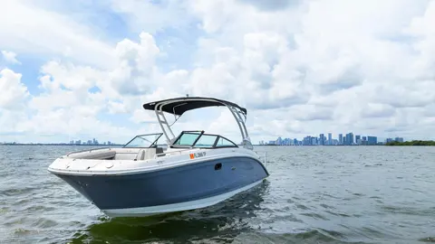 2023 Sea Ray SDX 270 Outboard, photo 1 in Miami, FL