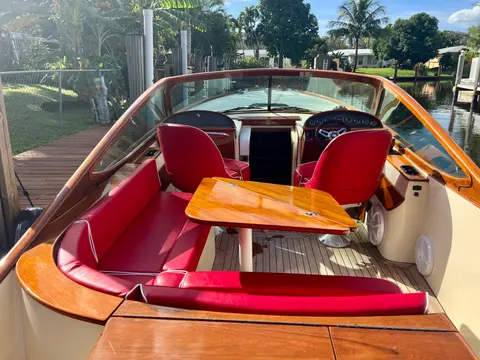 2004 Hinckley Talaria 29R, photo 1 in Fort Lauderdale, FL