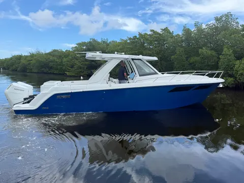 2026 Intrepid 35 Valor, photo 1 in Dania, FL