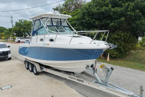 2014 Robalo R305 Walkaround, photo 1 in Key Largo, FL