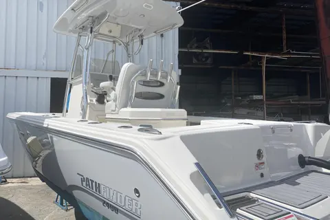 2024 Pathfinder 2400 Open, photo 1 in Pompano Beach, FL