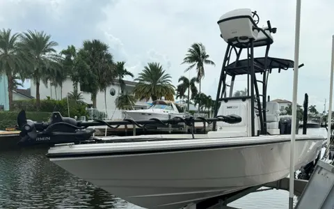 2024 Pathfinder 2500 Hybrid, photo 1 in Pompano Beach, FL