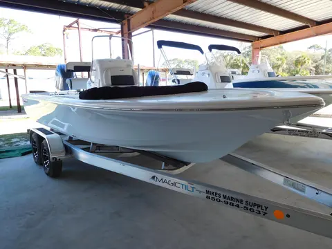 2025 Tidewater 2110 Bay Max, photo 1 in Panacea, FL