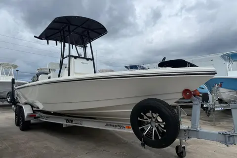 2026 Pathfinder 2300 HPS, photo 1 in Fort Myers, FL