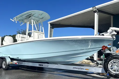 2026 Pathfinder 2500 Hybrid, photo 1 in Destin, FL