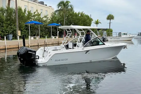 2022 Blackfin 252 DC, photo 1 in Key Largo, FL