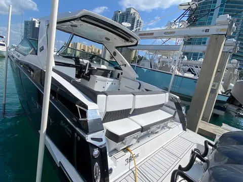 2018 Monterey 385SE Super Express, photo 1 in Fort Lauderdale, FL