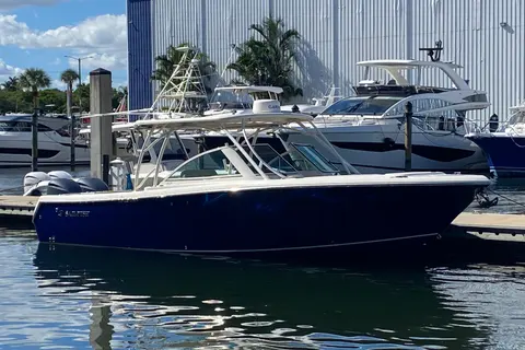 2018 Sailfish 325 DC, photo 1 in Dania Beach, FL