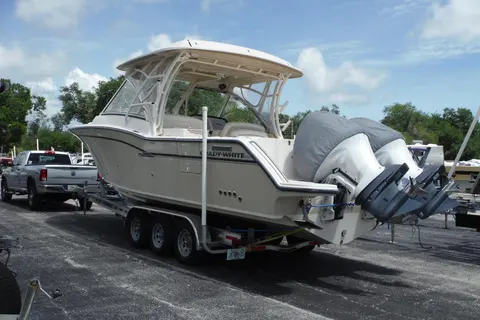 2019 Grady-White Freedom 325, photo 1 in St Petersburg, FL