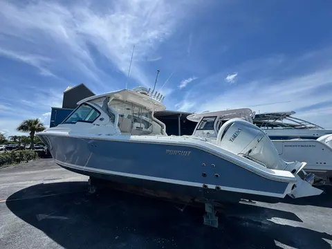 2022 Pursuit DC 326 Dual Console, photo 1 in Destin, FL