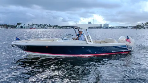 2019 Chris-Craft Calypso 30, photo 1 in Fort Lauderdale, FL