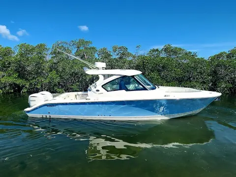 2027 Pursuit D 326, photo 1 in Islamorada, FL