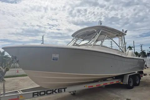2027 Grady-White Freedom 285, photo 1 in Riviera Beach, FL