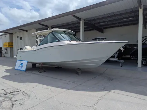2026 Grady-White Freedom 325, photo 1 in Naples, FL