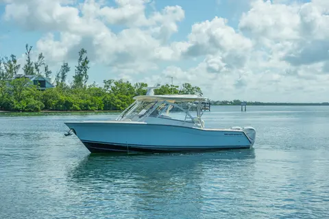 2020 Grady-White Freedom 335, photo 1 in Longboat Key, FL