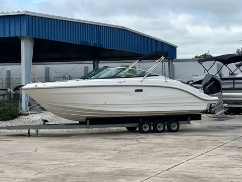2026 Sea Ray SLX 260 Outboard, photo 1 in Cocoa, FL
