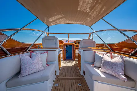 2017 Hinckley Talaria 34R, photo 1 in Stuart, FL
