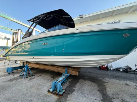 2024 Sea Ray SDX 270 Outboard, photo 1 in Miami, FL