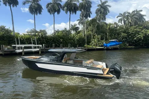 2024 Aviara AV36 OB, photo 1 in Miami, FL