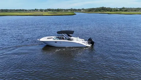 2027 Sea Ray SDX 290 Outboard, photo 1 in Jacksonville Beach, FL